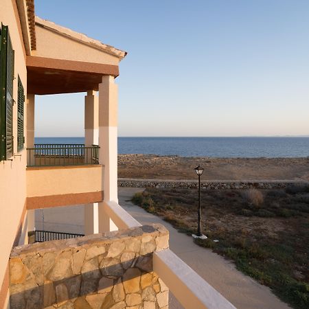 Apartamentos Moon Dreams Cabo De Banos Cala'N Blanes (Menorca) Exterior foto