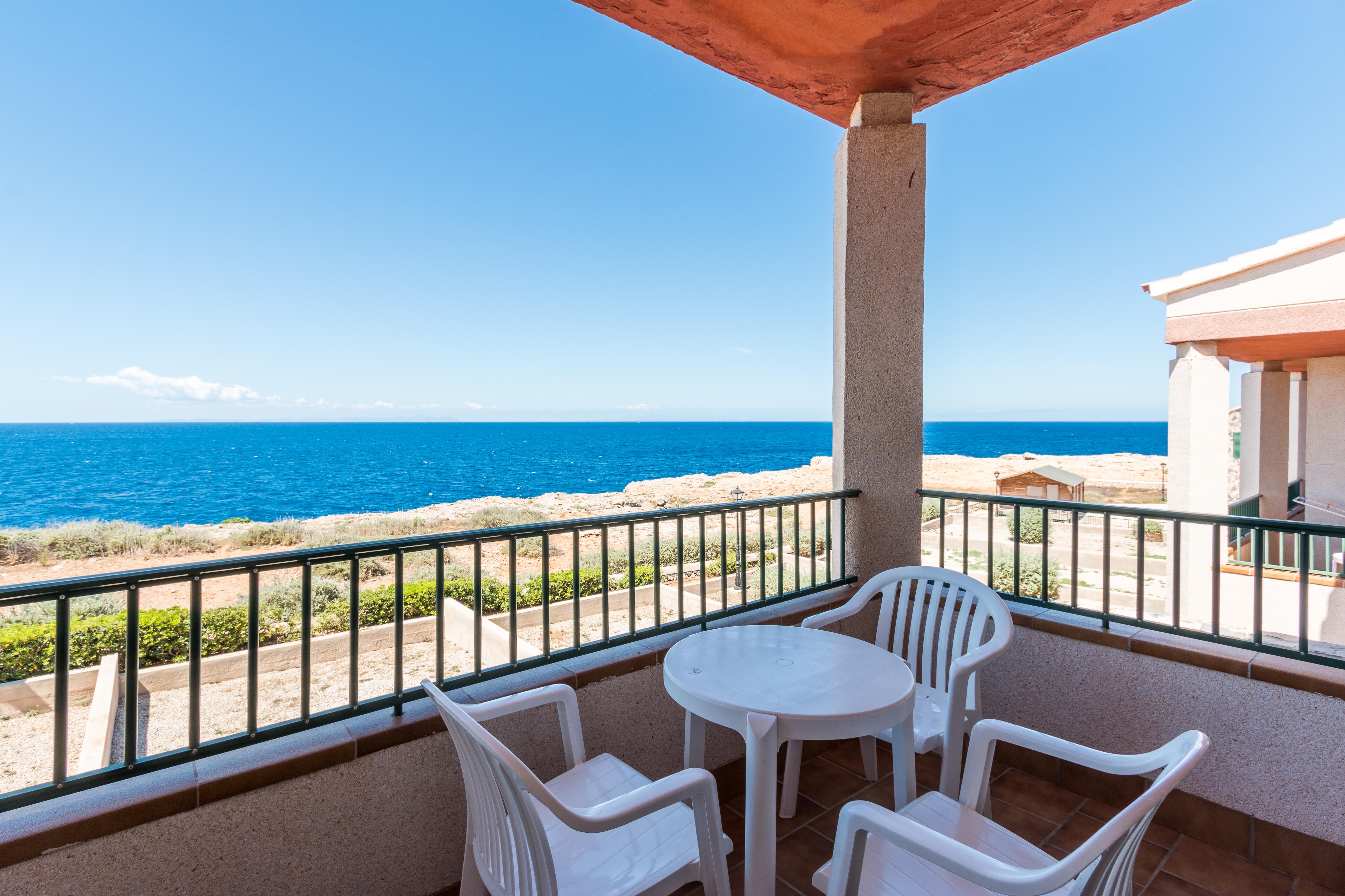 Apartamentos Moon Dreams Cabo De Banos Cala'N Blanes (Menorca) Exterior foto